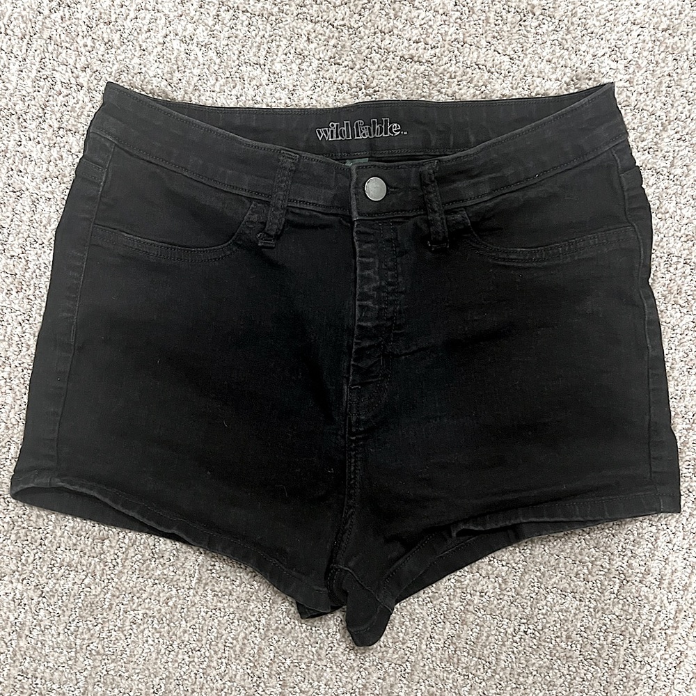 Wild Fable Black Denim Mid-Rise Shorts - Size 12
